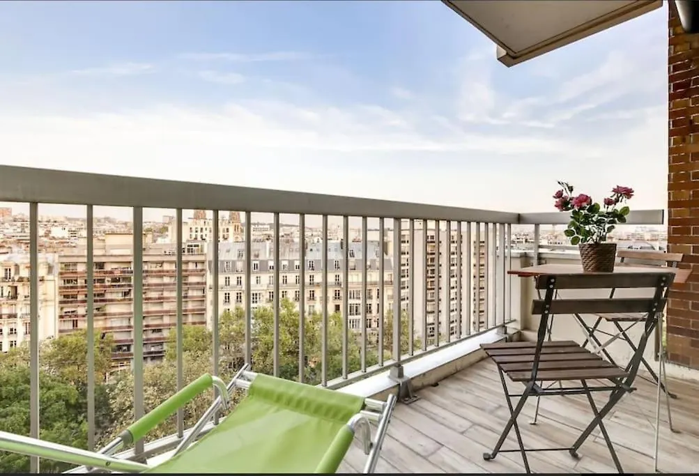 Avec Vue Panoramique 11 Paris